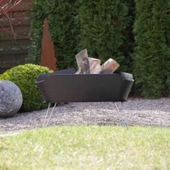 VASNER Merive M1 Feuerschale Niedrig Abgerundet Schwarz -Küchengrill sign garten terrasse mood1 1